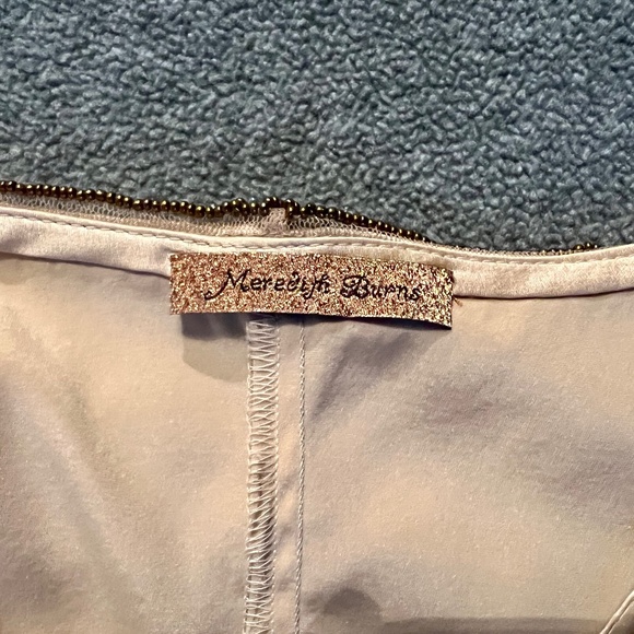 Meredith Burns Top - Picture 3 of 3